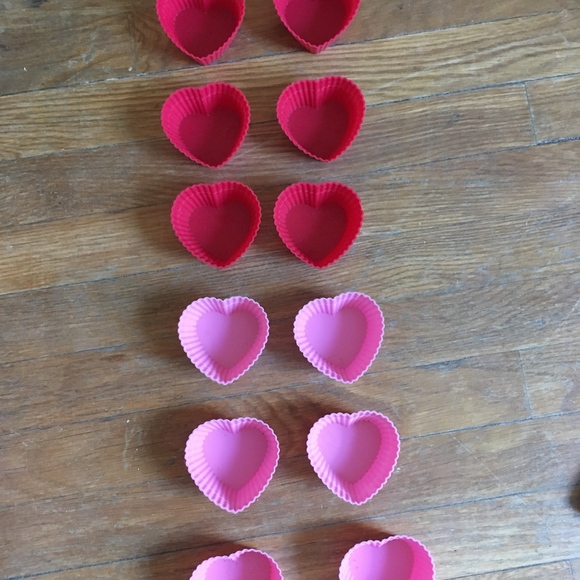 Other - Heart Shaped Cupcake molds Other - Heart Shaped Cupcake molds